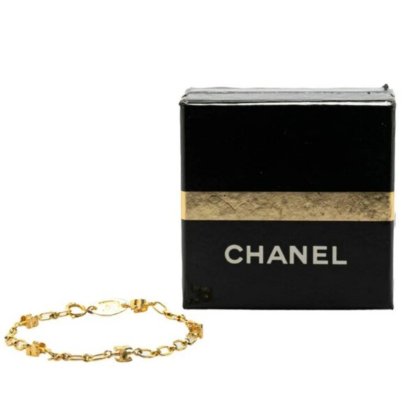 CHANEL CC Logos 5 Charm Chain Bracelet 6.7" Gold Tone Auth w/Box - Picture 1 of 7